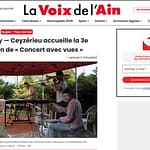 Article dans La voix de l'ain annonçant la prochaine édition de "Concert AVec Vues" l'évènement transdisciplinaire de STory Milcats, organisé dans le jardin de la résidence.
Un cadre champètre, une ambiance Garden partie pour s'ouvrir au monde, aux pratique artisanales, artistiques, documentaire, médiatique et musicale. Un moment a découvrir seul, en famille ou entres amis, dans une ambiance conviviale et chaleureuse. Article dans La voix de l'ain annonçant la prochaine édition de "Concert AVec Vues" l'évènement transdisciplinaire de STory Milcats, organisé dans le jardin de la résidence.
Un cadre champètre, une ambiance Garden partie pour s'ouvrir au monde, aux pratique artisanales, artistiques, documentaire, médiatique et musicale. Un moment a découvrir seul, en famille ou entres amis, dans une ambiance conviviale et chaleureuse.
